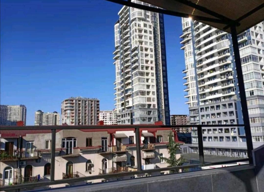Chase Dream Hostel追梦空间 Batumi Exteriör bild
